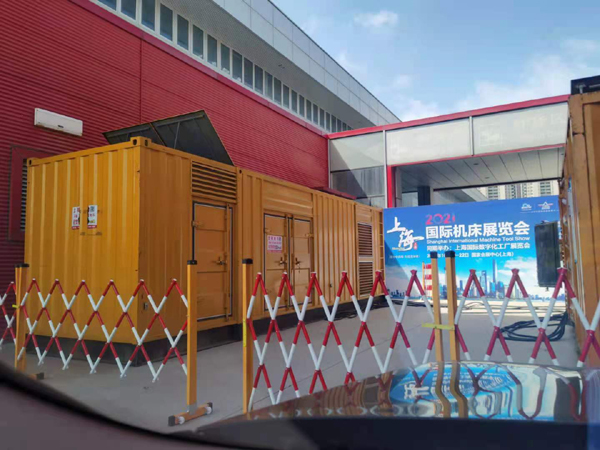 浚县发电车出租-发电机无电压或电压太低怎么办？
