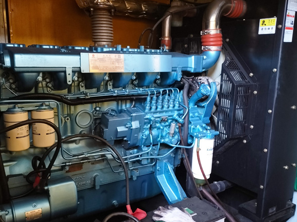 浚县磷酸铁锂蓄电池的使用寿命与哪些因素有关？